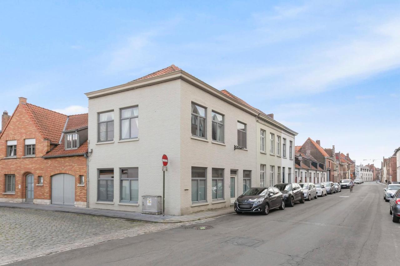 Huswell - Charming Getaway In The Historical City Center Bruges Exterior photo